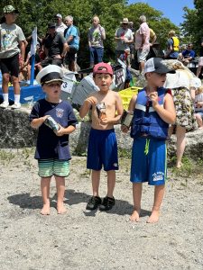 Adorable Spectators